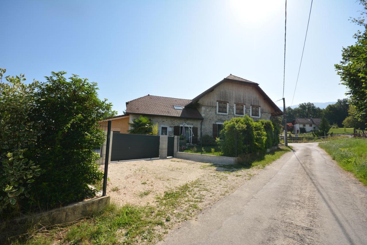 Gite De Cret Vial Alby-sur-Cheran Zewnętrze zdjęcie